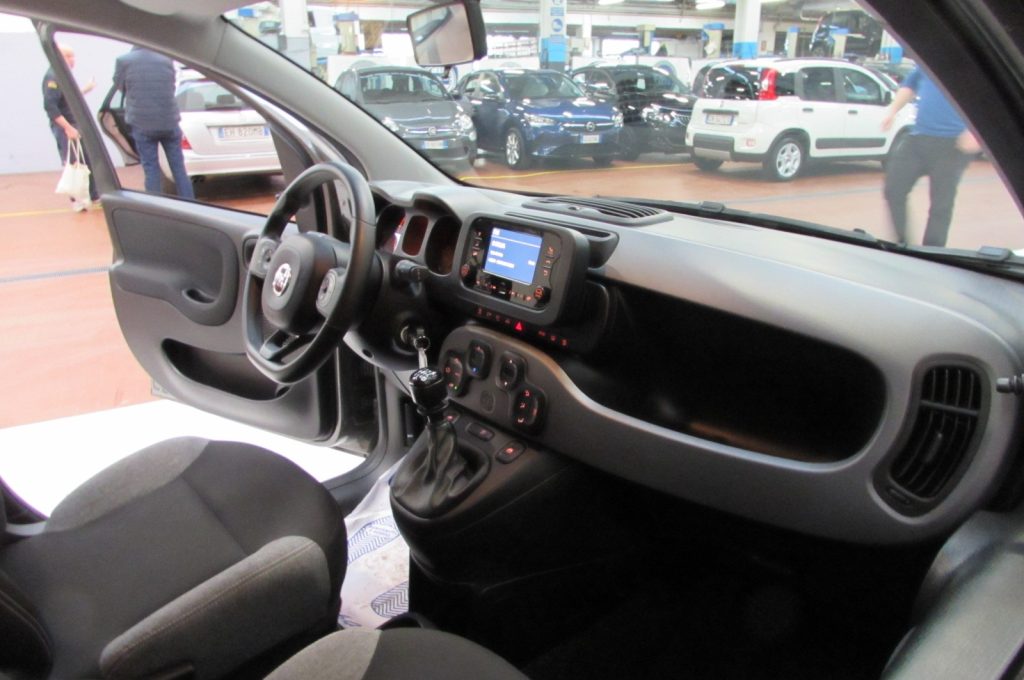 FIAT Panda 1.0 FireFly S&S Hybrid City Life - 17