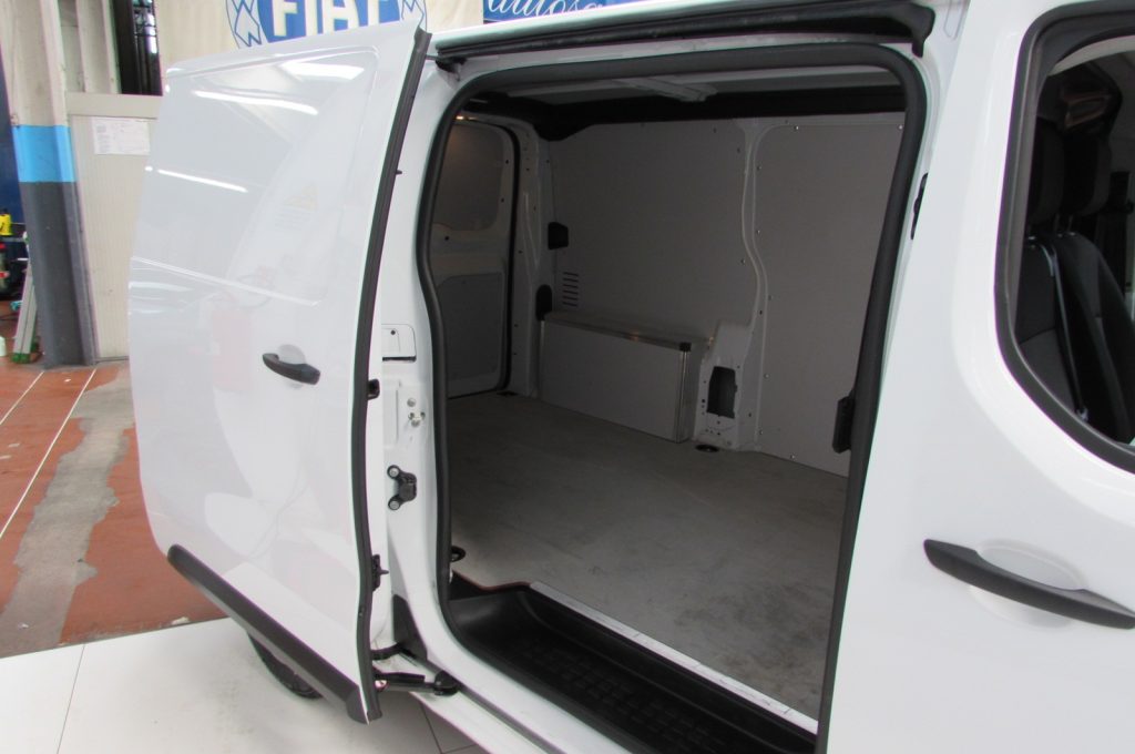 FIAT Scudo 1.5 BlueHDi 120 CV S&S L2H1 Furgone - 14