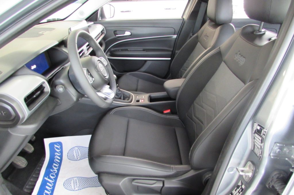 JEEP Avenger 1.2 Turbo 100 CV Summit - 6