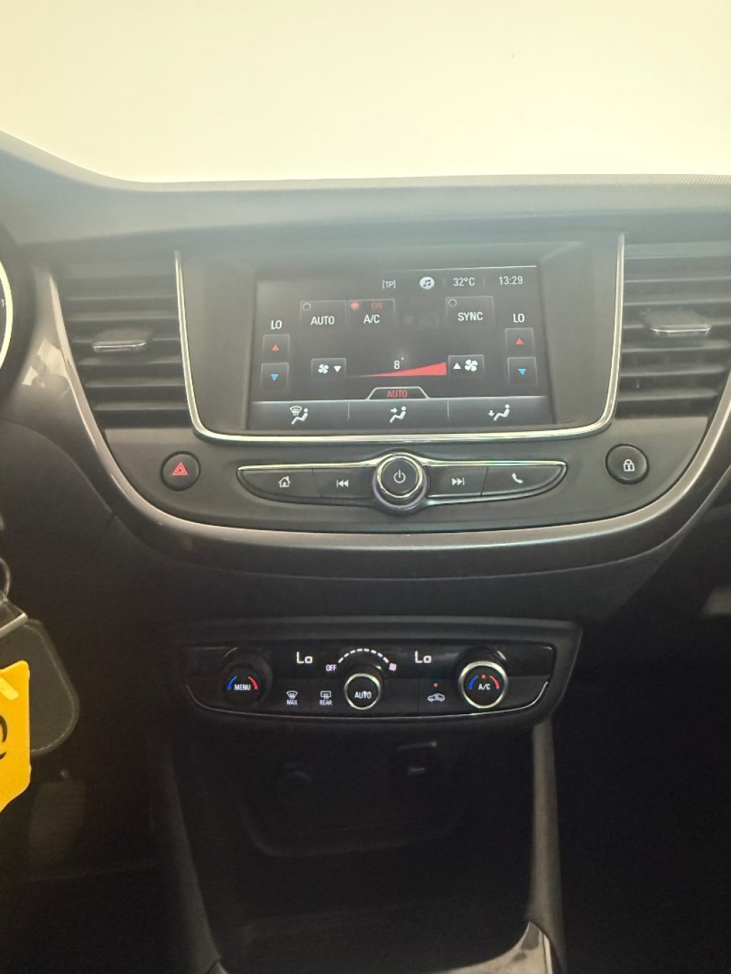 OPEL Crossland X 1.2 12V Innovation - 16