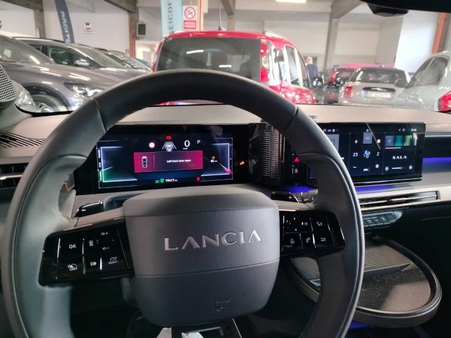 LANCIA Ypsilon — foto 29 di 32