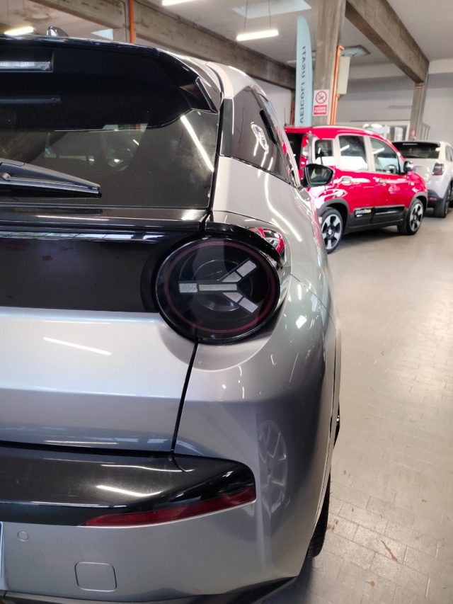 LANCIA Ypsilon — foto 11 di 32