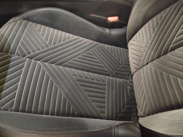 LANCIA Ypsilon — foto 22 di 32