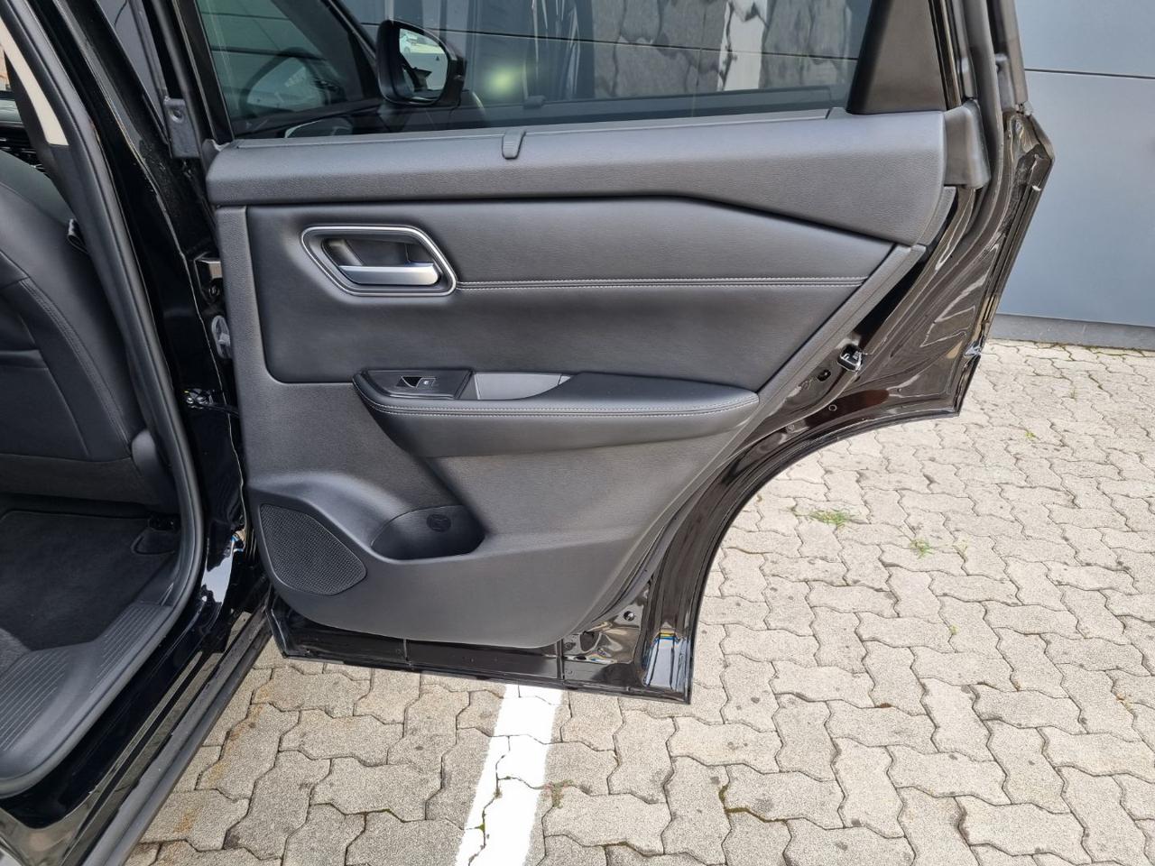 NISSAN X-Trail Mild Hybrid 2WD 5 posti Tekna - 27