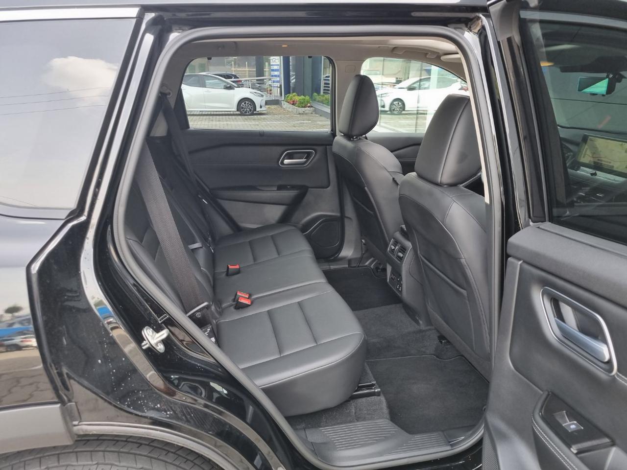NISSAN X-Trail Mild Hybrid 2WD 5 posti Tekna - 14