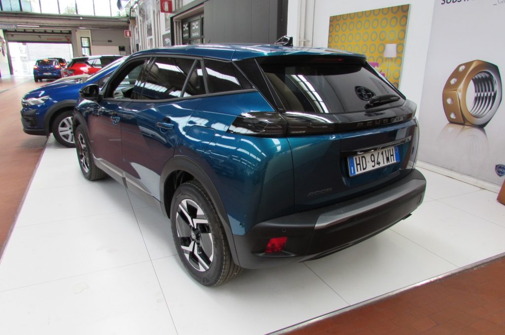 PEUGEOT 2008 PureTech 100 S&S Allure - 3
