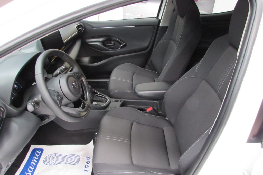 TOYOTA Yaris 1.5 Hybrid 5 porte ICON KM ZERO - 7