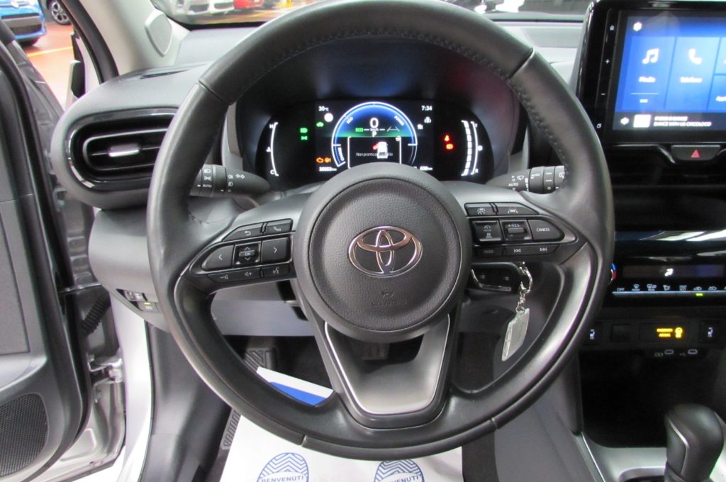 TOYOTA Yaris Cross 1.5 Hybrid 5p. E-CVT Active - 12