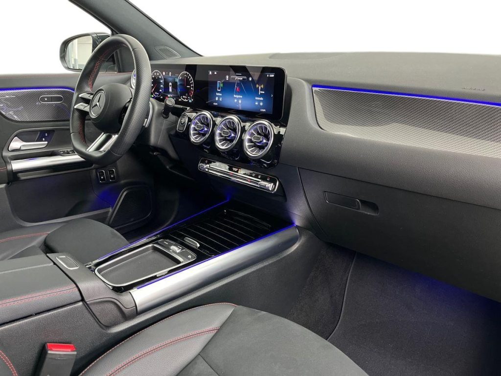 MERCEDES-BENZ GLA 250 e EQ AMG Line Advanced Plus auto - 15