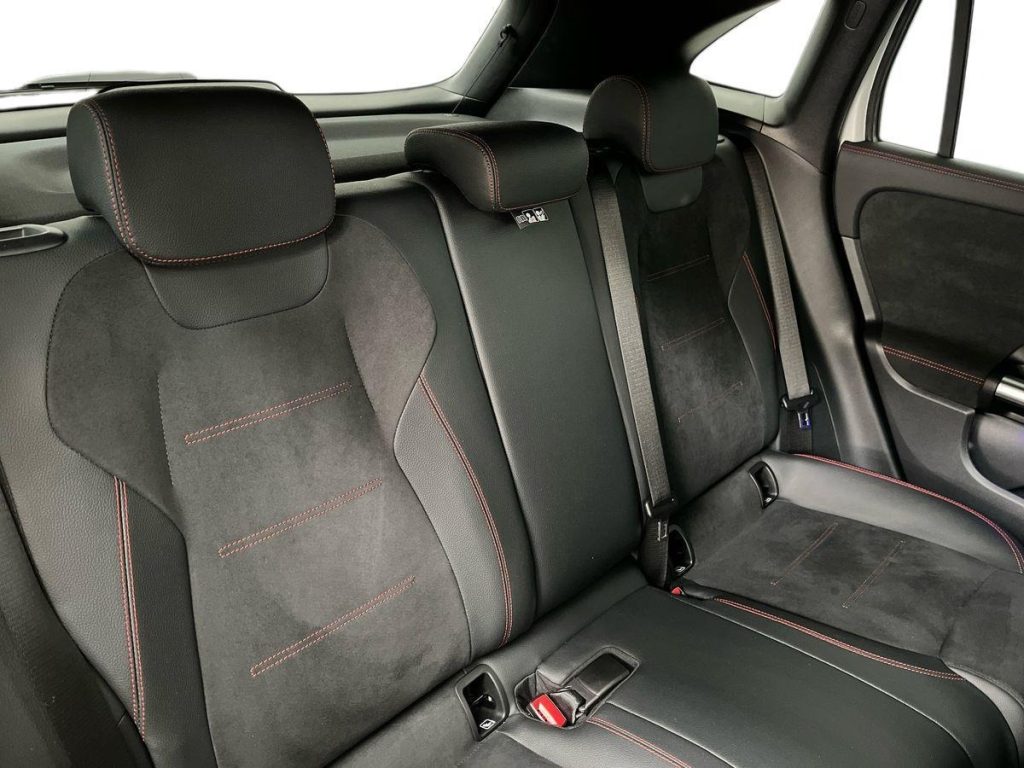 MERCEDES-BENZ GLA 250 e EQ AMG Line Advanced Plus auto - 16