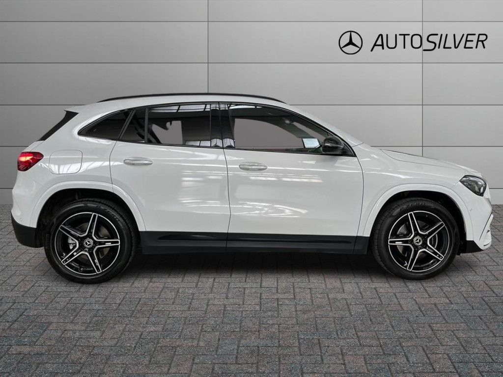 MERCEDES-BENZ GLA 250 e EQ AMG Line Advanced Plus auto - 5
