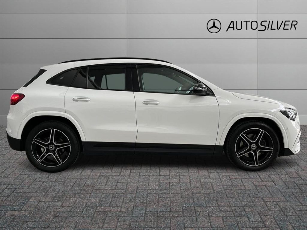 MERCEDES-BENZ GLA 200 d Automatic AMG Line Advanced Plus - 5