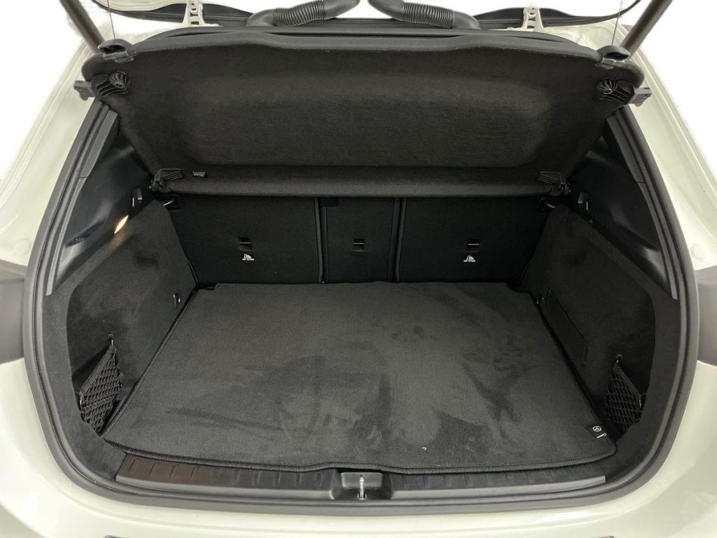 MERCEDES-BENZ GLA 200 d Automatic AMG Line Advanced Plus - 14