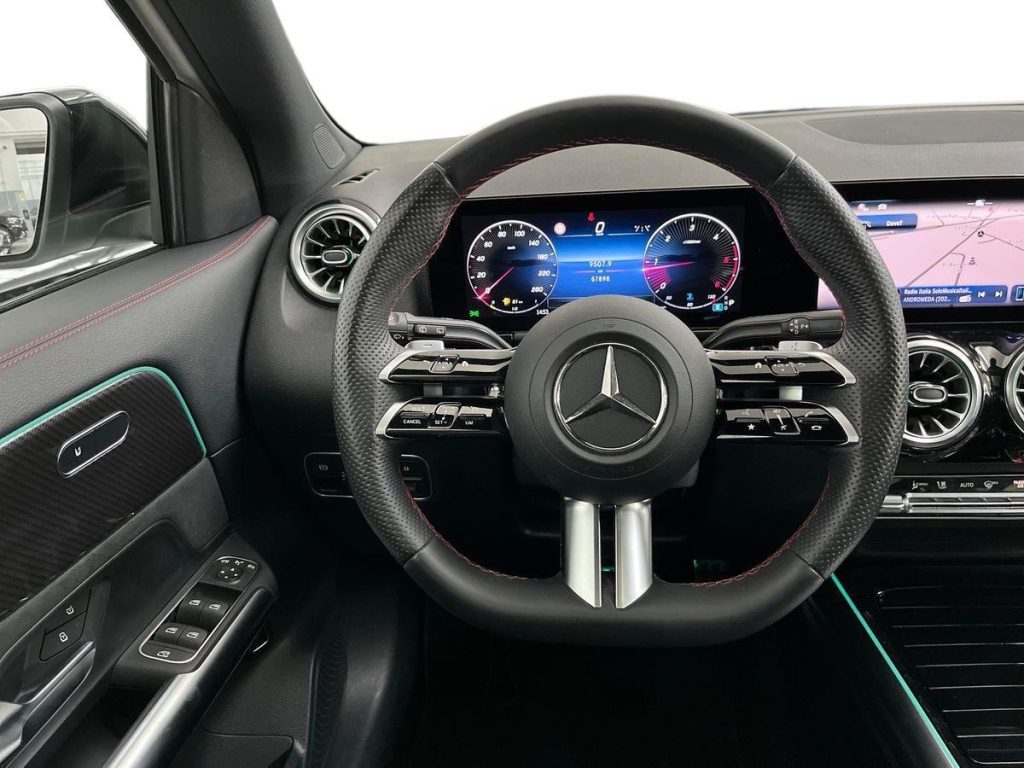 MERCEDES-BENZ GLA 200 d Automatic AMG Line Advanced Plus - 11