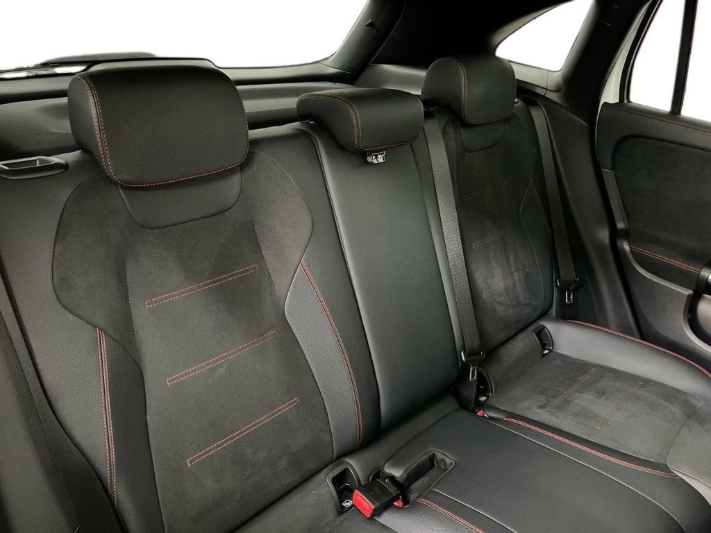 MERCEDES-BENZ GLA 200 d Automatic AMG Line Advanced Plus - 15