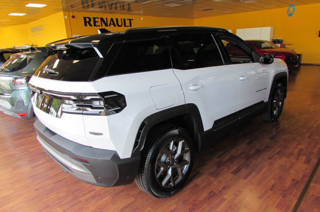 JEEP Compass 1.2 Turbo 48V e-Hybrid Summit - 4