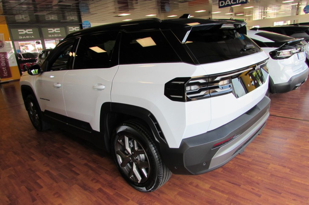 JEEP Compass 1.2 Turbo 48V e-Hybrid Summit - 5