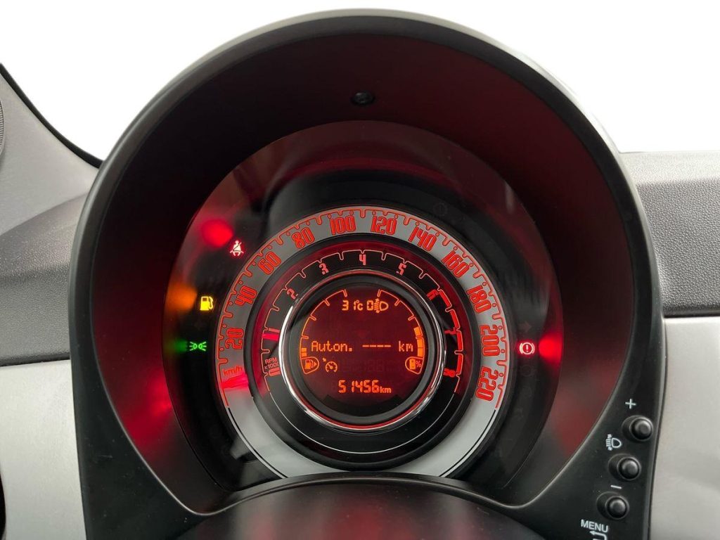 FIAT 500 1.0 Hybrid Sport - 8