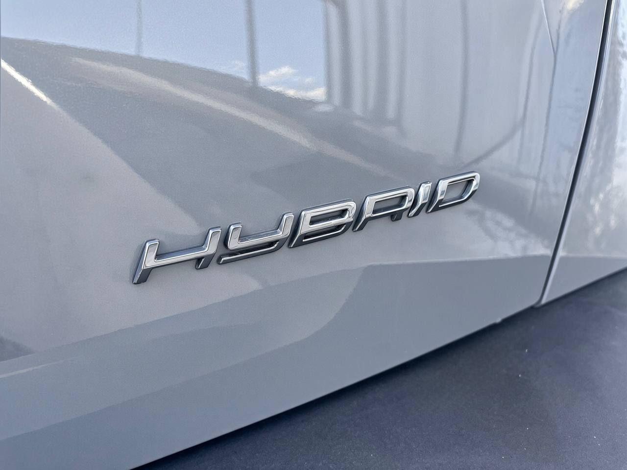 PEUGEOT 2008 Hybrid 145 e-DCS6 Allure - 35