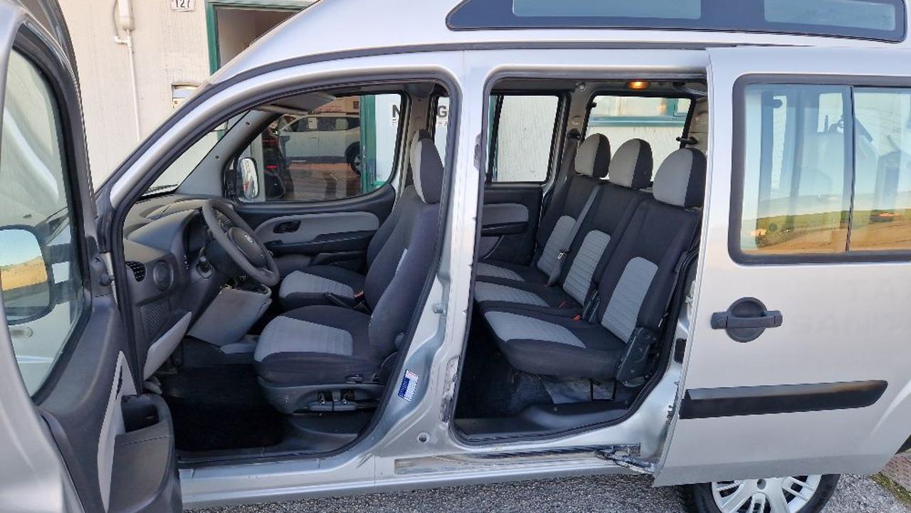 FIAT Doblo Doblò 1.9 MJT 120 CV TRASPORTO DISABILI TETTO ALTO - 4