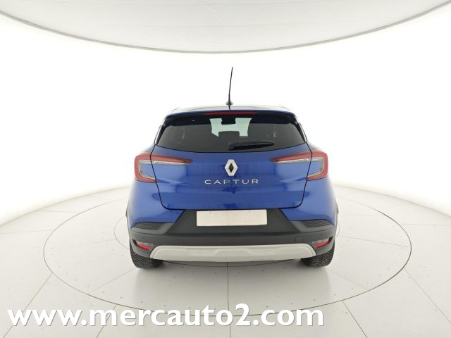 RENAULT Captur Blu metallizzato