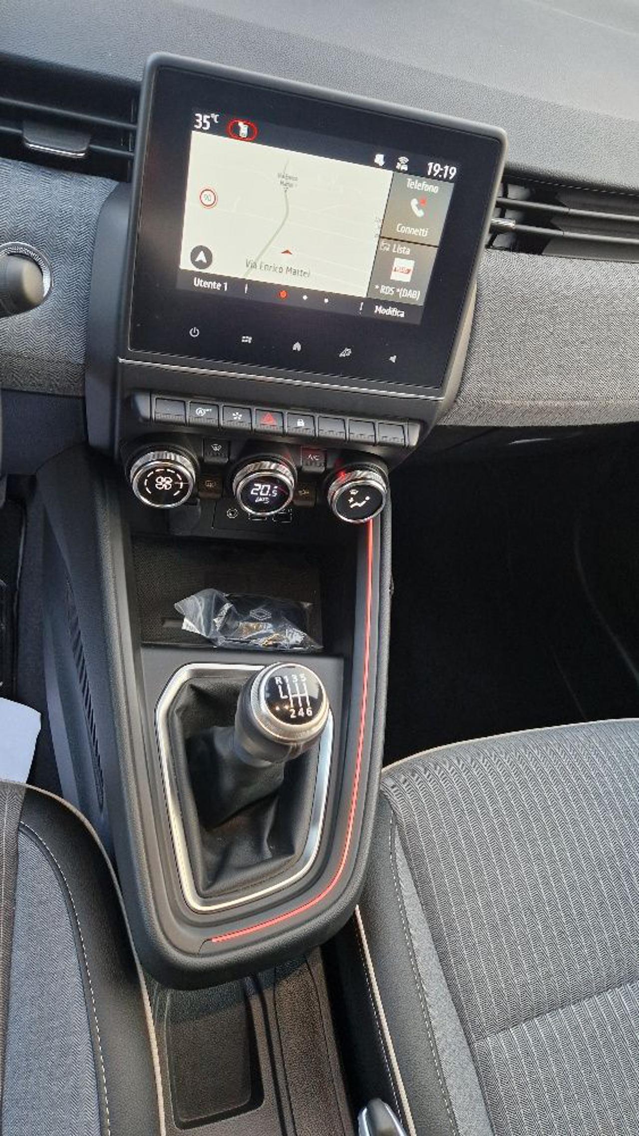 RENAULT Clio ECO-G 100 CV 5 porte Techno - 10