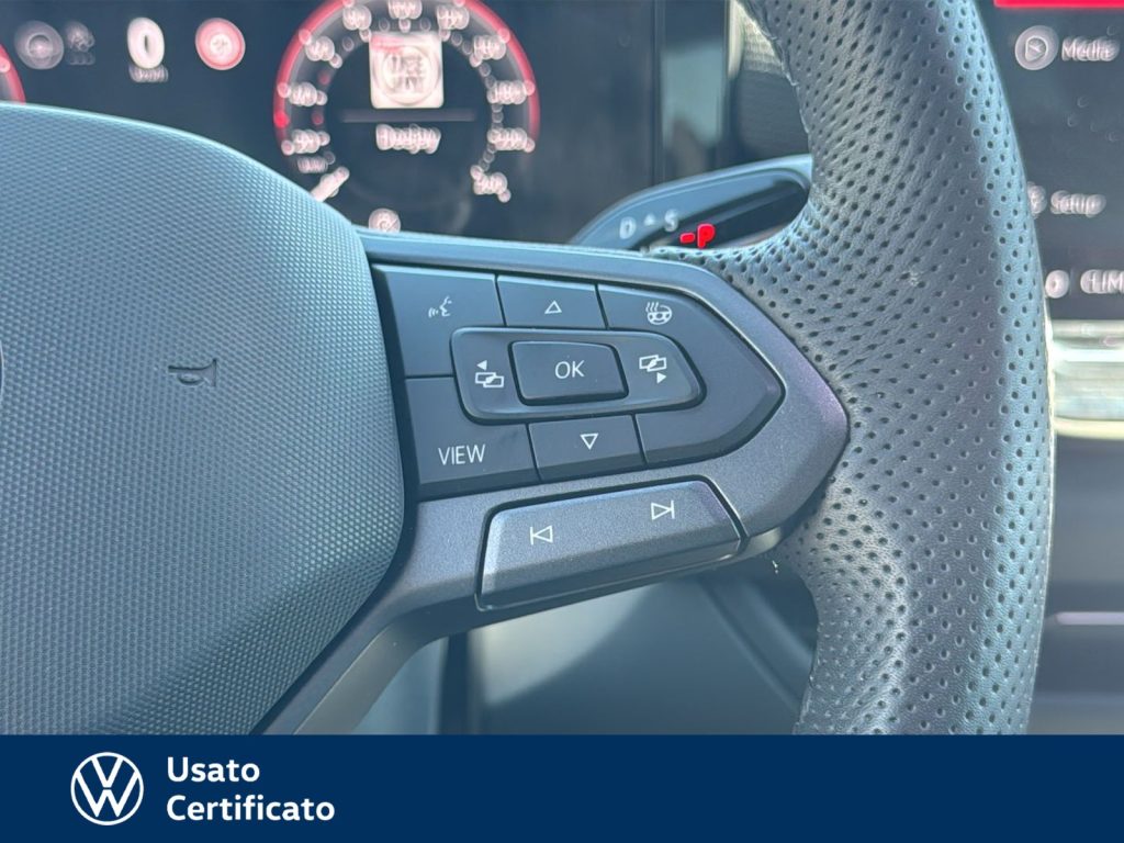 VOLKSWAGEN T-Roc 1.5 etsi r-line 150cv dsg - 19