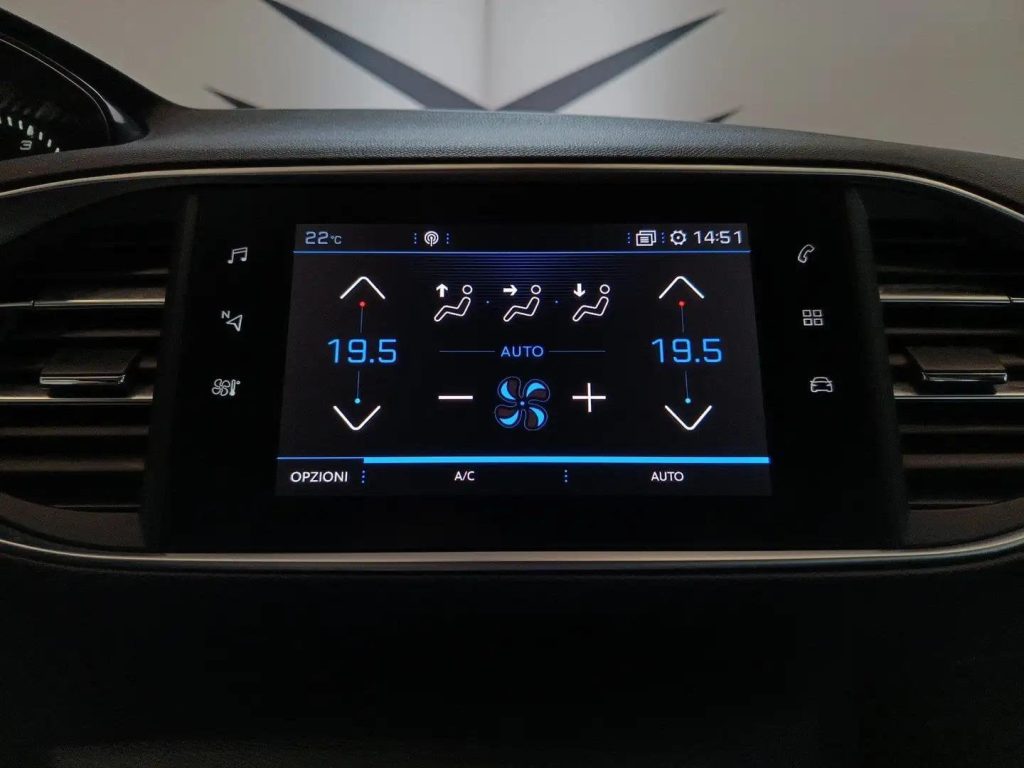 PEUGEOT 308 308 5p 1.2 puretech t Active s&s 130cv my18 - 12