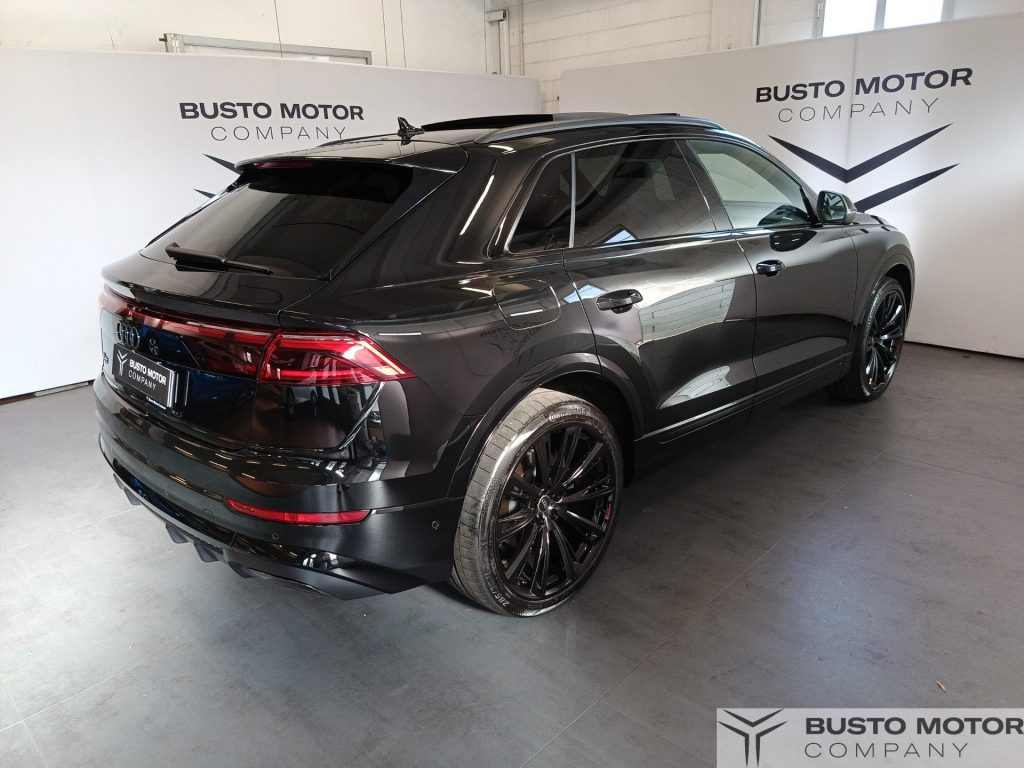 AUDI Q8 Q8 3.0 tdi mhev S line edition quattro 286cv tiptr - 4