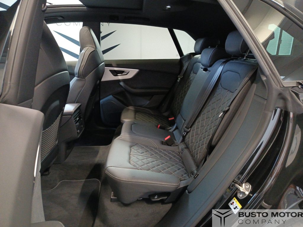 AUDI Q8 Q8 3.0 tdi mhev S line edition quattro 286cv tiptr - 9