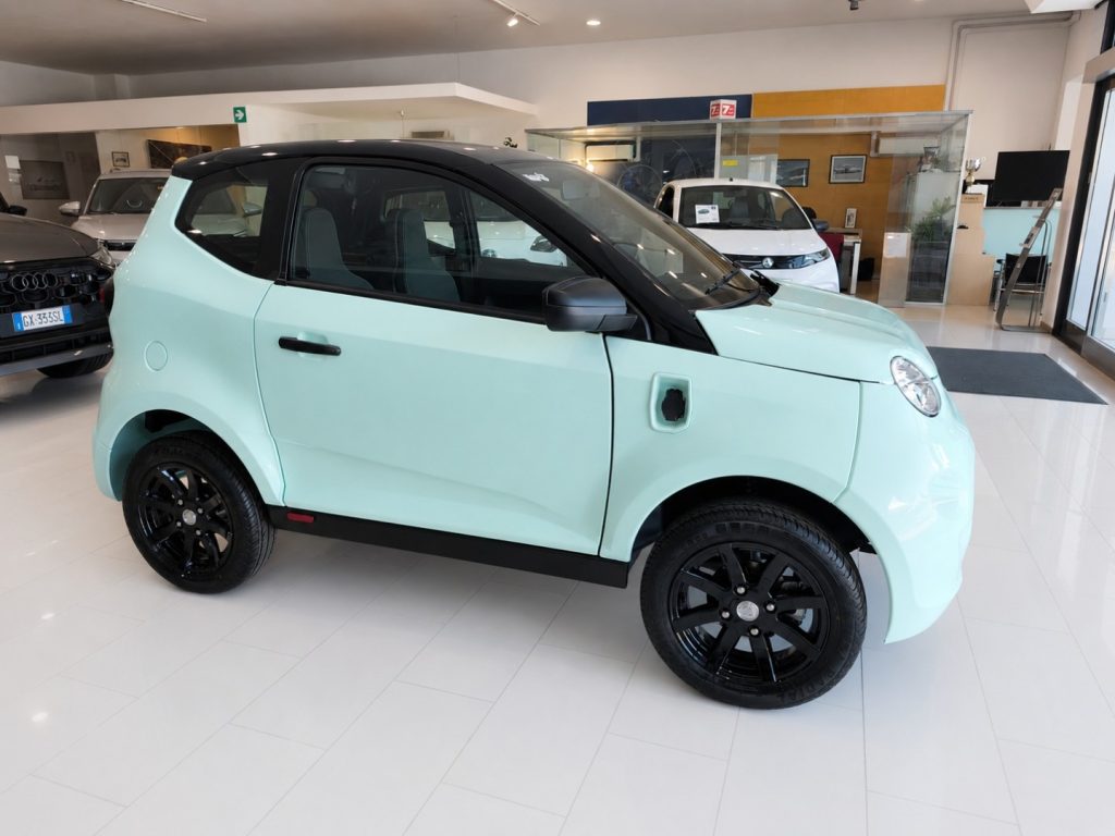 AIXAM Aixam Easy Elettrica o Diesel - 17