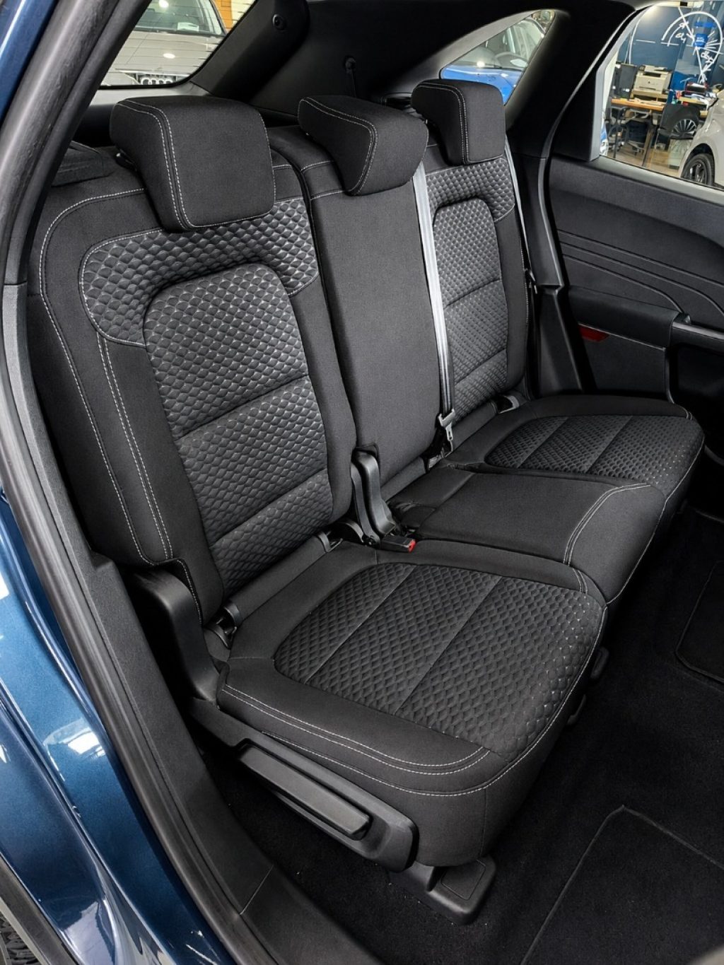 FORD Kuga 2.5 Plug In Hybrid Connect Navi Retrocamera - 16