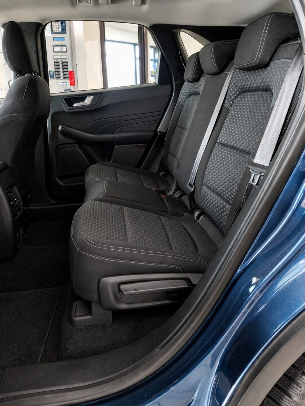FORD Kuga 2.5 Plug In Hybrid Connect Navi Retrocamera - 18