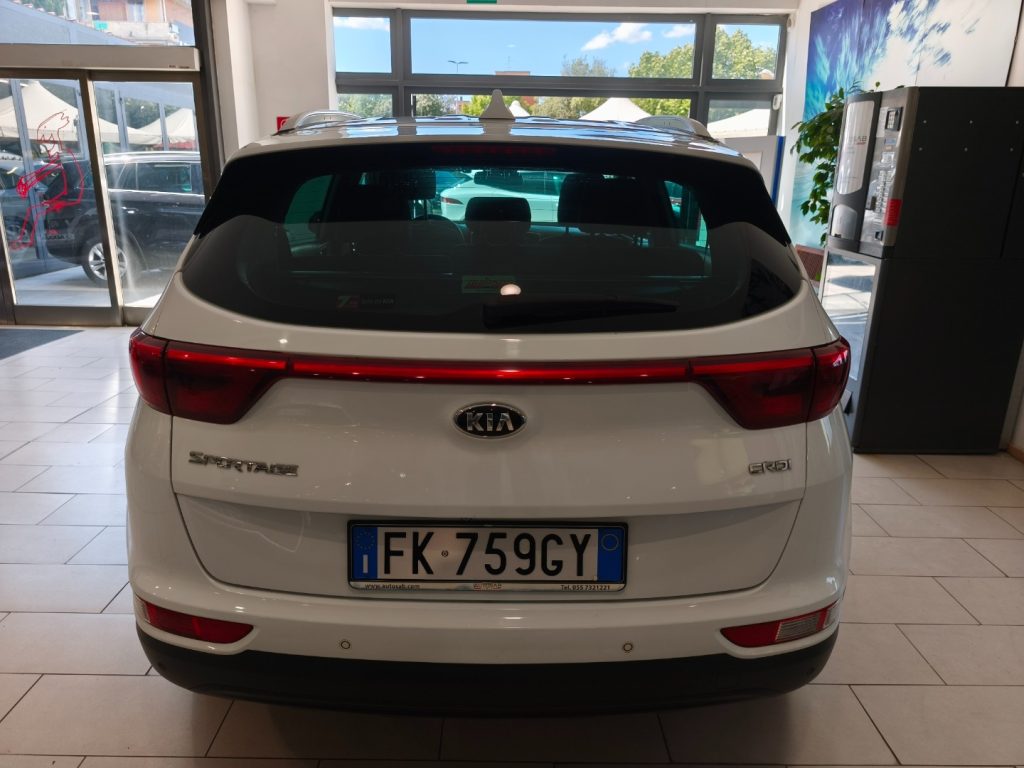 KIA Sportage 1.7 CRDI Business Class Navi Clima Aut. - 5