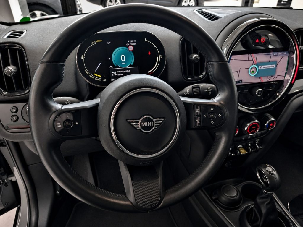 MINI Countryman 1.5 Cooper SE ALL4 Plug In Hybrid Automatic - 9