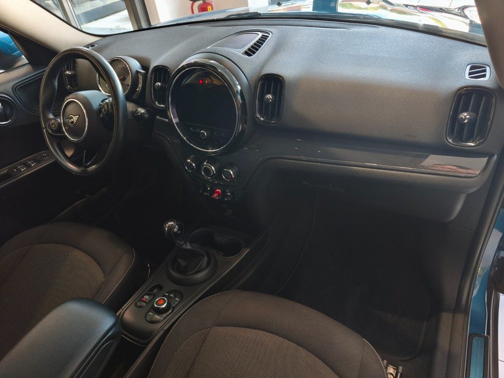 MINI Countryman 1.5 One D Hype Countryman - 19