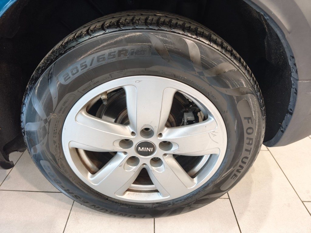 MINI Countryman 1.5 One D Hype Countryman - 9