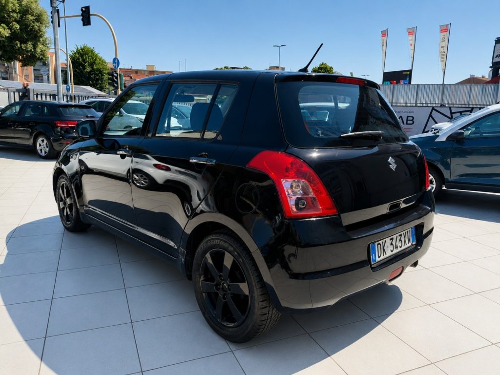 SUZUKI Swift 1.3 5p. Ok Neopatentati Bluetooth - 4