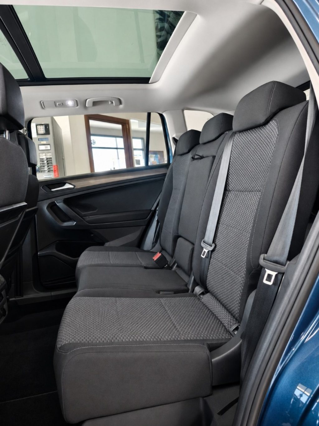 VOLKSWAGEN Tiguan Allspace 2.0 TDI 4motion DSG Tetto Panoramico Advanced - 17