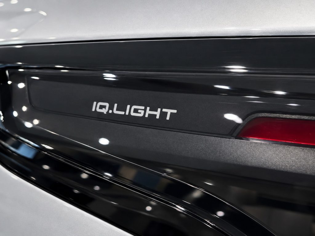 VOLKSWAGEN Tiguan R-Line DSG 2.0 TDI 150 CV Alcantara Aziendale - 8