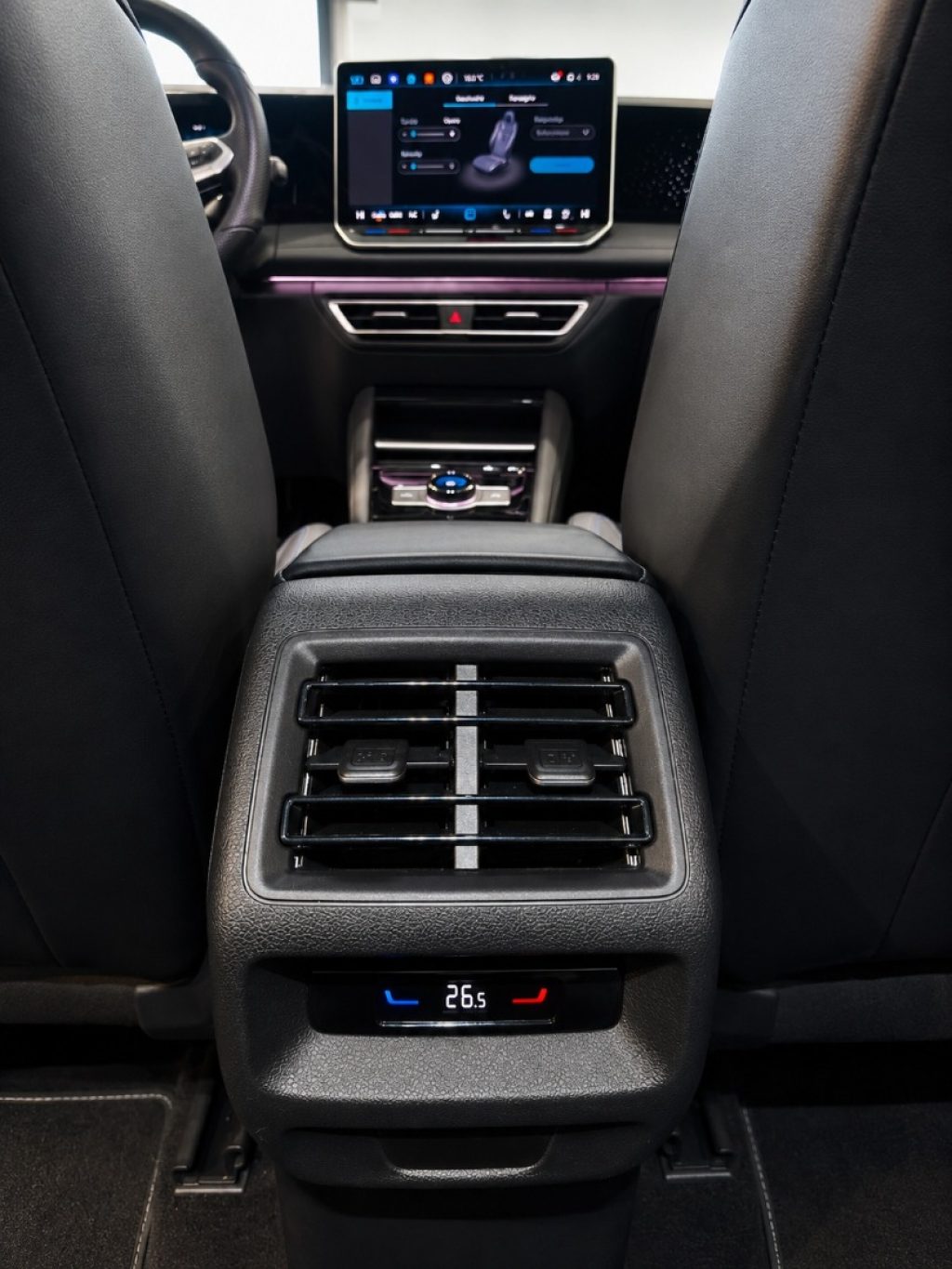 VOLKSWAGEN Tiguan R-Line DSG 2.0 TDI 150 CV Alcantara Aziendale - 17