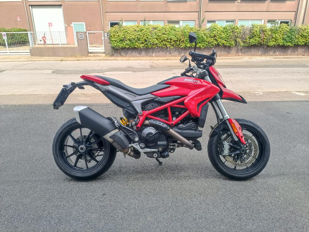 DUCATI Hypermotard 939 939 - 5
