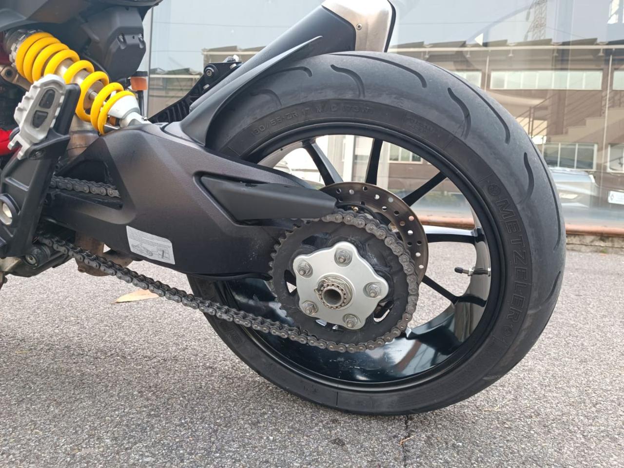 DUCATI Hypermotard 939 939 - 6