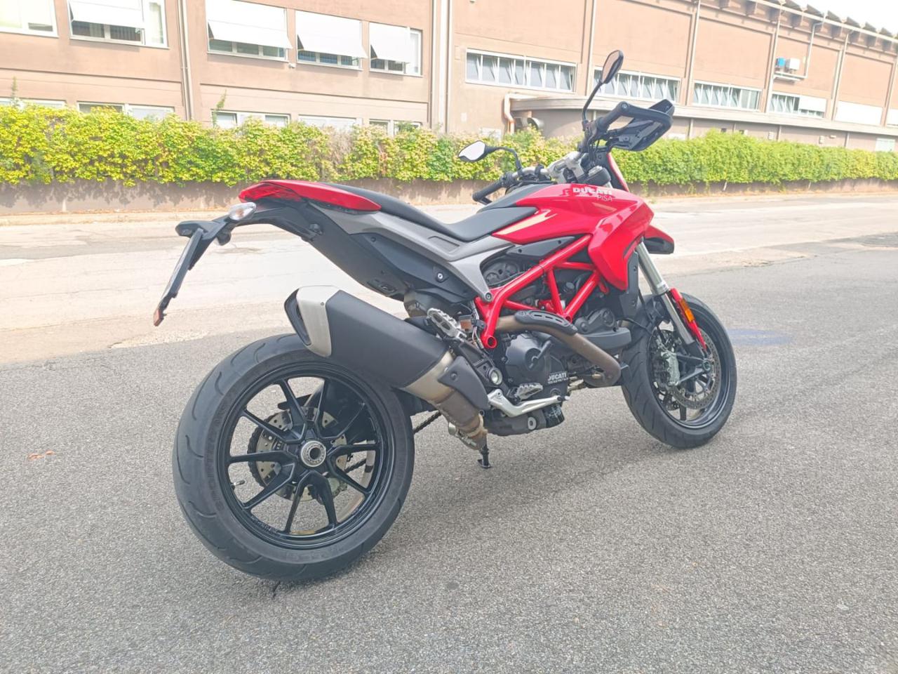 DUCATI Hypermotard 939 939 - 4