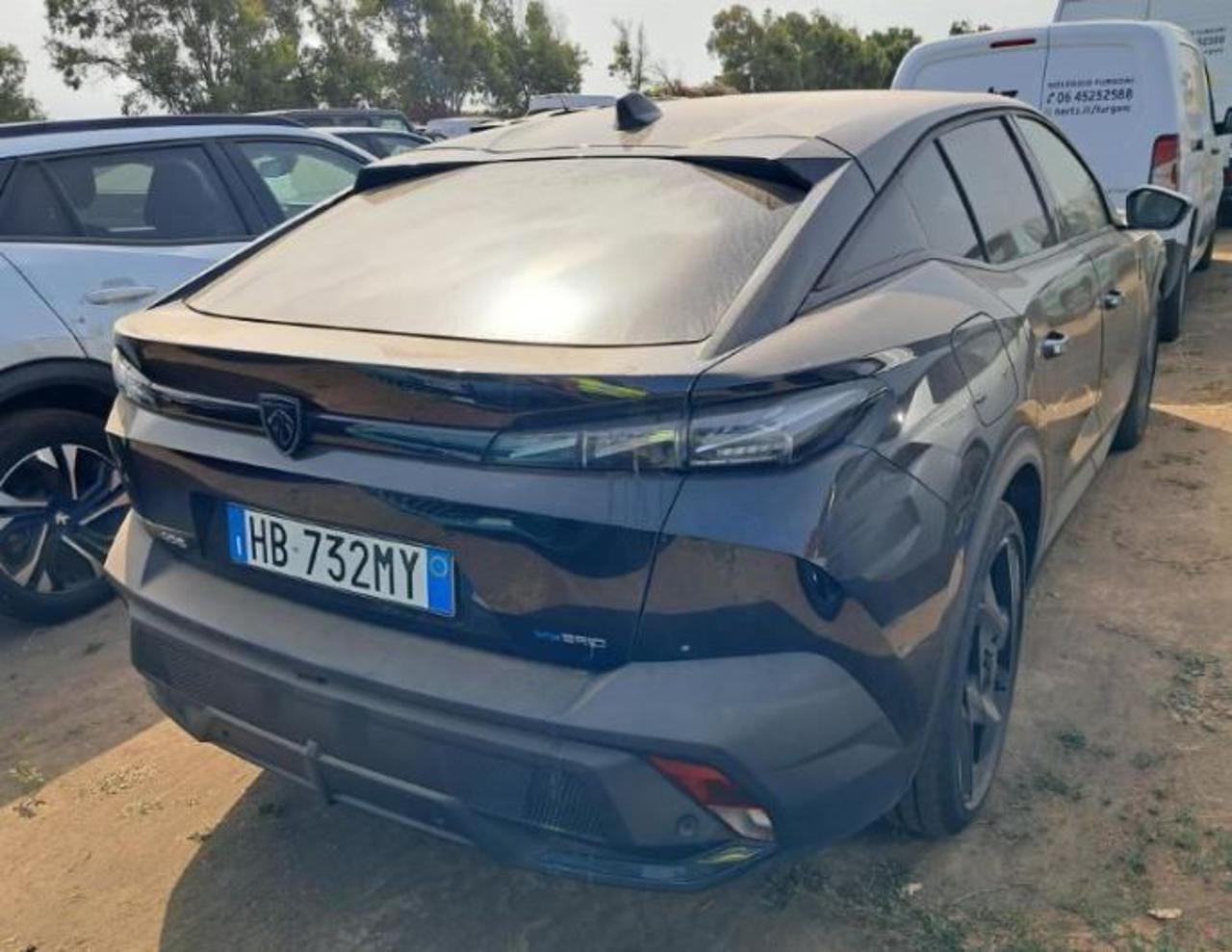 PEUGEOT 408 Plug-in Hybrid 225 e-EAT8 GT - 4