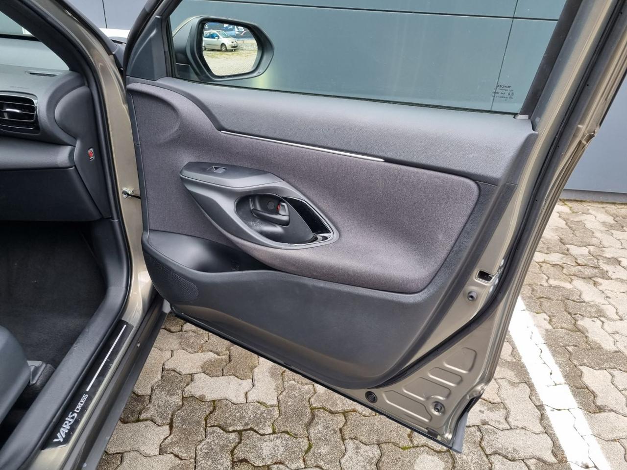 TOYOTA Yaris Cross 1.5 Hybrid 130 CV 5p. E-CVT Trend - 29