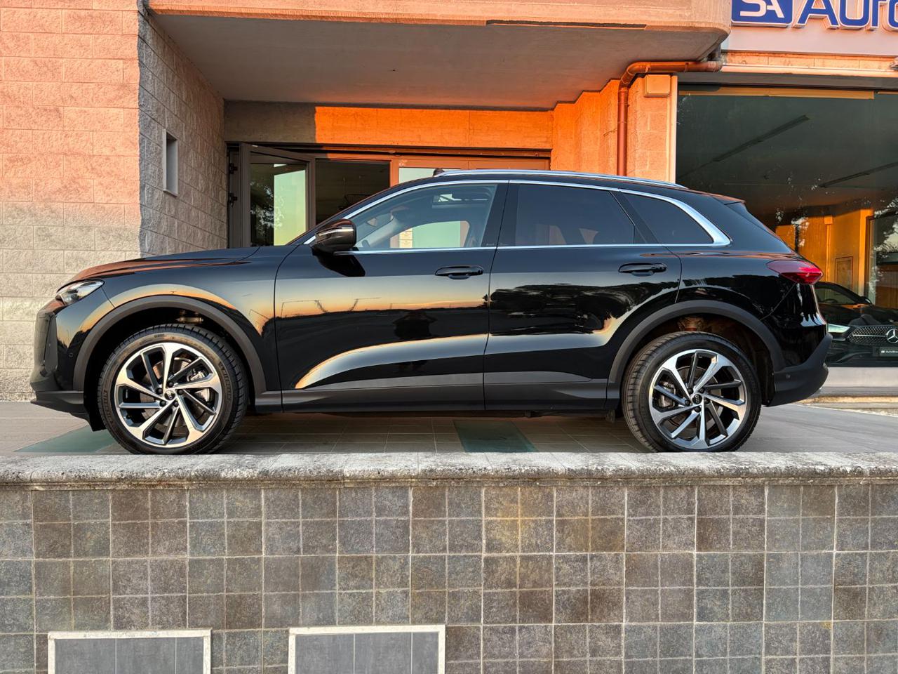 AUDI Q5 40 TDI 204 CV quattro S tronic Business Advanced - 8
