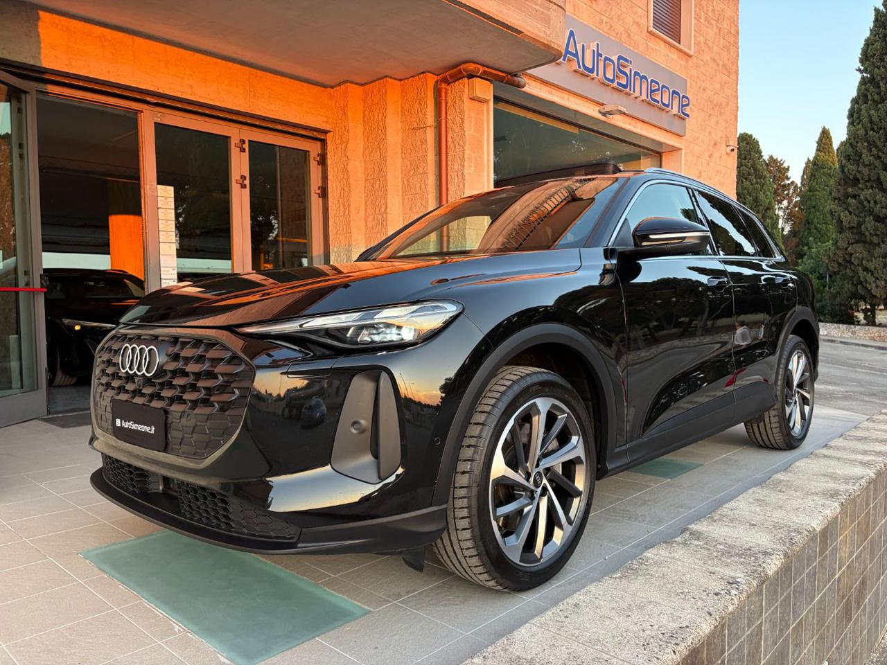 AUDI Q5 40 TDI 204 CV quattro S tronic Business Advanced - 1