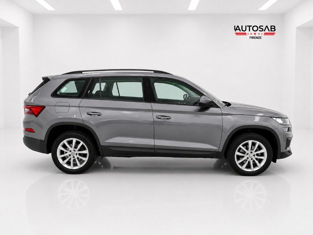 SKODA Kodiaq 1.5 TSI ACT DSG 7 posti Aziendale - 3