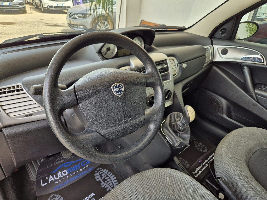 LANCIA Ypsilon 1.2 Argento - 6
